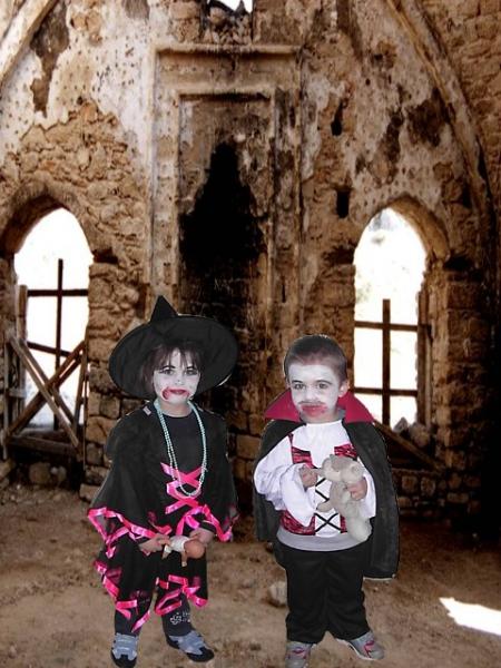 PAS MAL LES PETITS MONSTRES